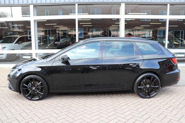 Seat LEON ST 1.5 TSI FR Business Intense Trekhaak, Nederlandse auto.
