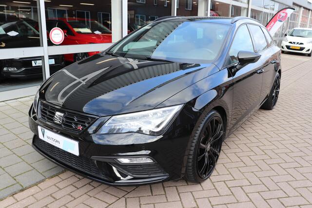 Seat LEON ST 1.5 TSI FR Business Intense Trekhaak, Nederlandse auto.