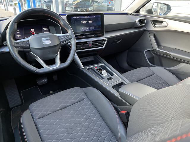 Seat LEON Sportstourer 1.5 eTSI FR / AUTOMAAT/ PANO/ ELEK.ACHTERKLEP/ ACC/ STUUR+STOELVERWARM./ FULL LINK/ PARK.SENSOR.V+A/ DODEHOEK/ KEYLESS/ RIJ-MODI/ VIRTUAL COCKPIT/ NAVI/ DAB/ CLIMA/ LED/ 18'' LMV