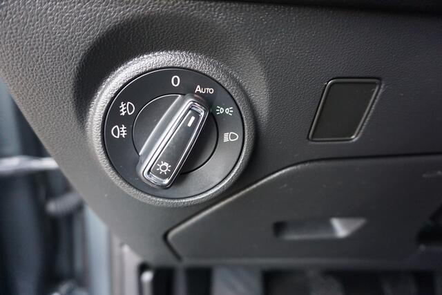 Seat LEON 1.4 EcoTSI FR Business Intense Trekhaak | PDC | Stoelverw. | ECC *All in prijs*