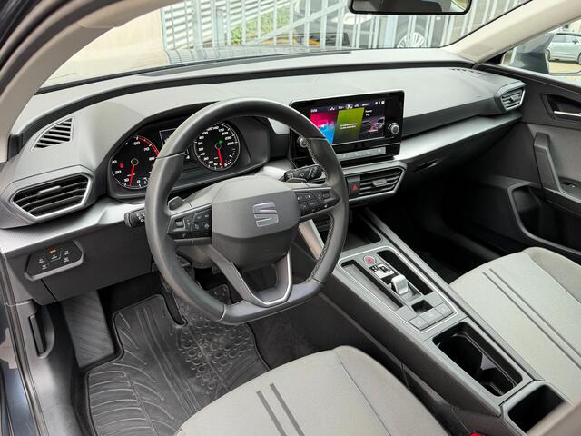 Seat LEON 1.5 eTSI Style Business Intense ACC-Stuur/Stoel Verw