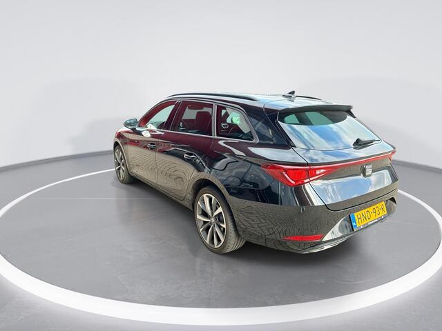 Seat LEON Sportstourer 1.5 TSI 204pk DSG e-Hybrid FR Business · Camera · Apple/Android Car Play · Navigatie · Getint Glas · 18'' Inch · Garantie t/m 06-05-2029 of 100.000km