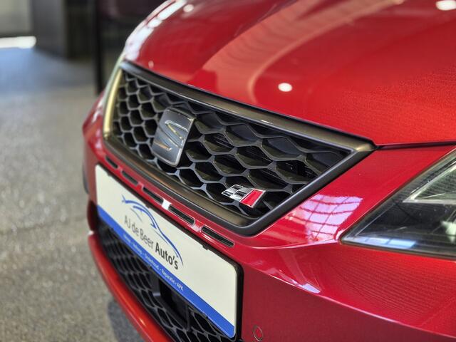 Seat LEON 2.0 TSI CUPRA 300 Performance Panorama | Virtual | Camera | BEATS | LED