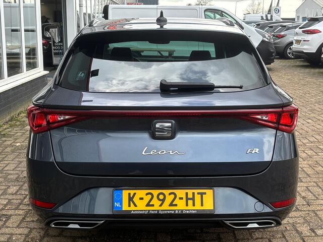Seat LEON Sportstourer 1.5 TSI FR Launch Edition | Uitklapbare Trekhaak | Sfeerverlichting | Apple Carplay | Parkeer Sensoren