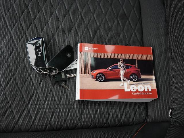 Seat LEON Sportstourer 1.4 TSI eHybrid PHEV FR Business Intense | VERWACHT | BTW | Trekhaak | Volle Auto!