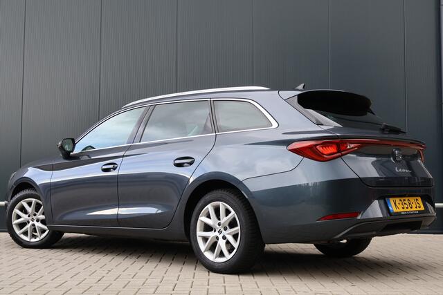 Seat LEON Sportstourer 1.5 TSI Style Launch Edition | Trekhaak wegkl. | Camera | Virtual Cockpit | Adaptieve Cruise Control | Apple Carplay / Android Auto