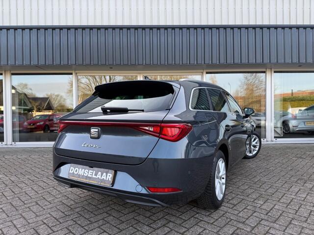 Seat LEON Sportstourer 1.5 eTSI DSG Style Launch Edition