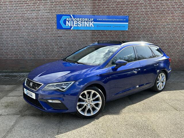 Seat LEON ST 1.4 EcoTSI FR Pano/Carplay/Trekhaak