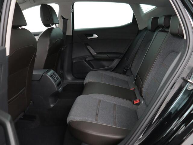 Seat LEON 1.4 TSI eHybrid PHEV Xcellence | Stoel & stuurverwarming | Sfeerverlichting | Keyless | Navigatie | Park Assist | Cruise control | Digital Cockpit | Climate control | Plug In