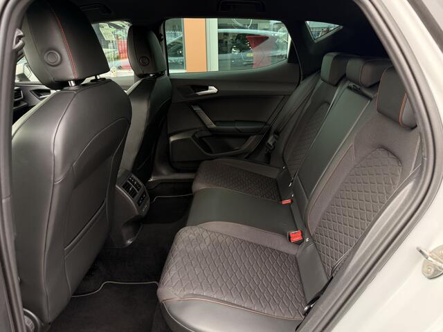 Seat LEON 1.4 TSI eHybrid PHEV FR | Stoel/Stuurverwarming | Cruise | Apple Carplay | Navi |