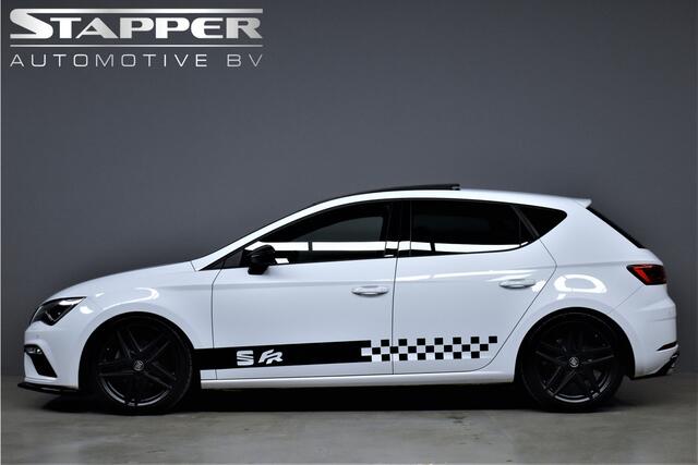 Seat LEON 1.5 TSI FR 150pk DSG Ultimate Edition Black Pano/Virtual/Beats/Carplay/Keyless/360Camera/Pdc/Cruise/Lmv18"