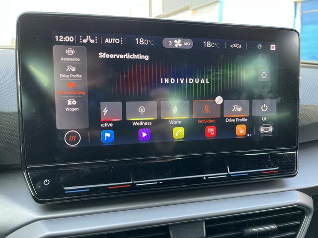 Seat LEON 1.5 eTSI FR Business Intense / AUTOMAAT/ 18" LMV/ ACC/ STUUR+STOELVERWARMING/ PARK.SENSOREN V+A/ CAMERA/ FULL LINK/ DODEHOEK/ KEYLESS/ VIRTUAL COCKPIT/ RIJ-MODI/ NAVI/ DAB/ CLIMA/ LED