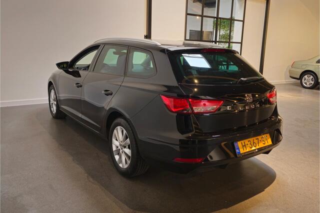 Seat LEON ST 1.5 TSI Style Ultimate Edition - Automaat - Apple Carplay/Android auto - Achteruitrijcamera - Sensoren voor en achter