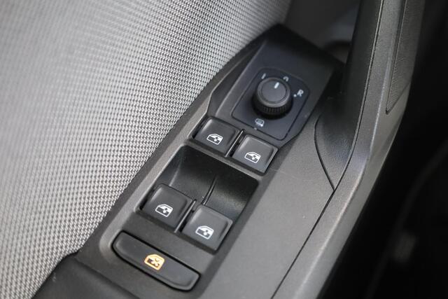 Seat LEON Sportstourer 1.0 TSI FR Business 17" LMV ECC, Apple Carplay/Android Auto, cruise control, keyless start, LED koplampen & achterlichten, multifunctioneel lederen stuurwiel, 48 maanden / 100.000km garantie etc.