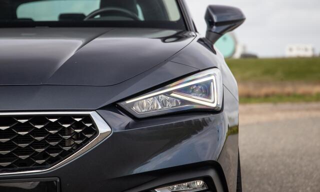 Seat LEON Sportstourer 1.4 TSI eHybrid PHEV FR Business Intense EXCELLENCE / CARPLAY / AIRCO / CAMERA / DEALER ONDERHOUDEN