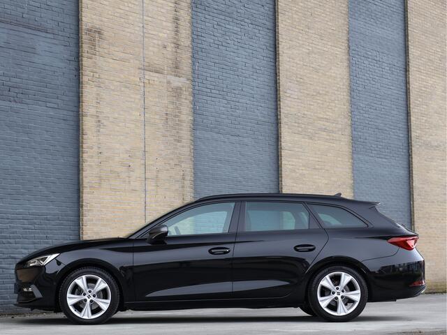 Seat LEON Sportstourer 1.5 eTSI FR Automaat | Haak | ACC | Virtual | Navi | LED | BTW