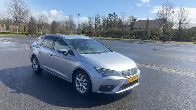 Seat LEON ST 1.0 TSI 115pk Style / Navigatie / Apple Carplay / Camera