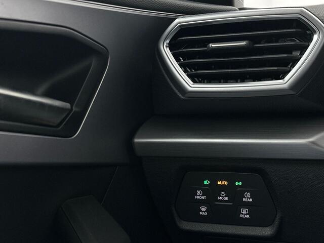 Seat LEON Sportstourer FR Business 1.5 TSI eHybrid 150 kW / 204 PK Statio