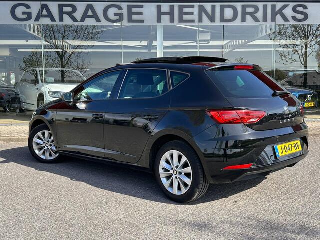 Seat LEON 1.5 TSI Style Ultimate Edition Virtual cockpit | PANO | Volledig LED | CAMERA |