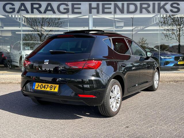 Seat LEON 1.5 TSI Style Ultimate Edition Virtual cockpit | PANO | Volledig LED | CAMERA |