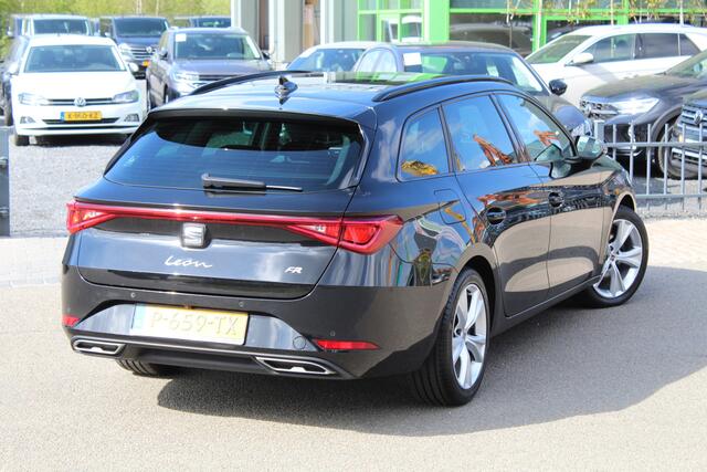 Seat LEON Sportstourer 1.0 TSI FR Business Intense | Panoramadak | Trekhaak