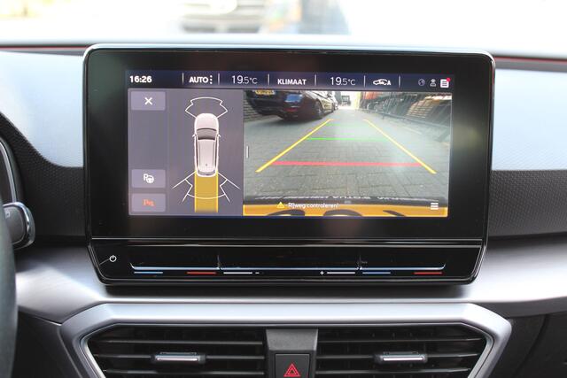 Seat LEON Sportstourer 1.0 TSI FR Business Intense | Panoramadak | Trekhaak