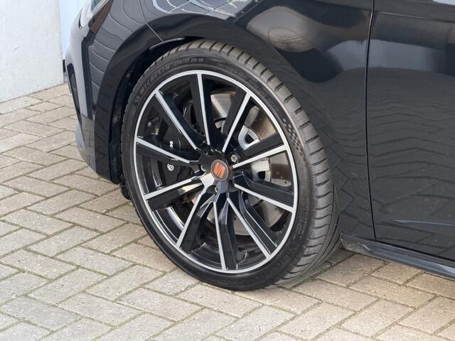 Seat LEON 2.0 TSI CUPRA 300 Performance 4Drive Brembo Virtual Pano Schalen
