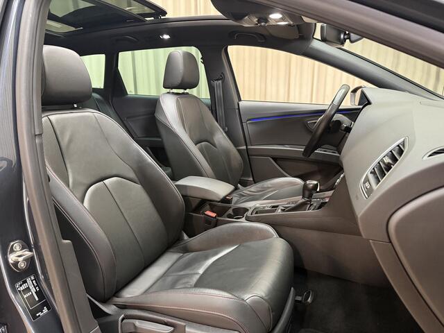 Seat LEON ST 2.0 TSI FR 191 PK Panoramadak / Beats / Virtual / Leder / Adapt. Cruise / LED / Keyless / Afn. Trekhaak / 18'' LMV