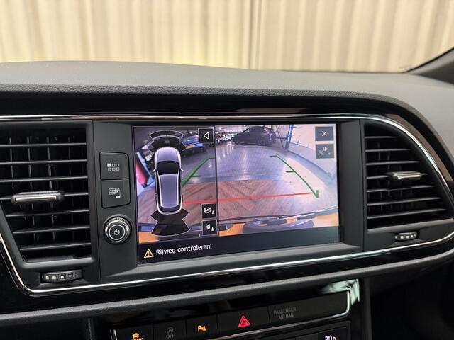 Seat LEON ST 2.0 TSI FR 191 PK Panoramadak / Beats / Virtual / Leder / Adapt. Cruise / LED / Keyless / Afn. Trekhaak / 18'' LMV