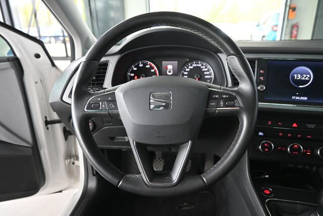 Seat LEON 1.5 TSI Style Ultimate Edition Clima Navigatie Cruise Control 1e Eigenaar Rijklaarprijs! Inruil Mogelijk!