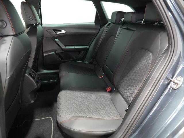 Seat LEON Sportstourer 1.5 TSI 204pk e-Hybrid FR Business DSG / Navigatie / Camera / Apple Carplay