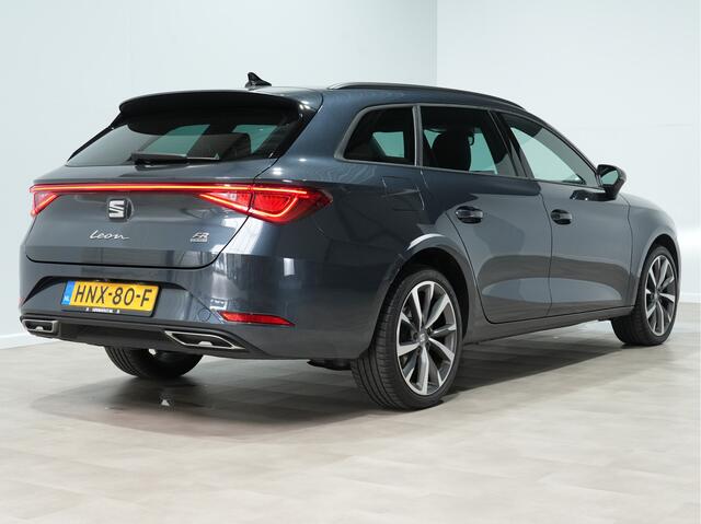 Seat LEON Sportstourer 1.5 TSI 204pk e-Hybrid FR Business DSG / Navigatie / Camera / Apple Carplay