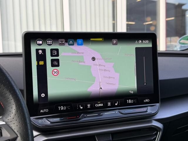 Seat LEON 1.5 eTSI FR Business Intense 150 PK Automaat I Camera I Adaptive Cruise I LED I Stoel/stuurverw