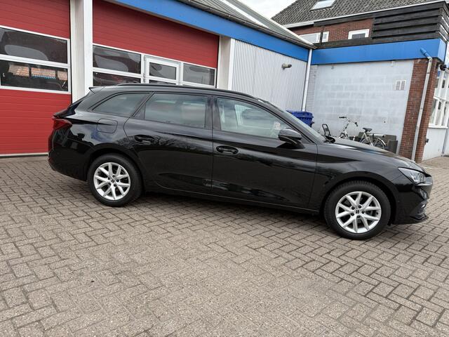 Seat LEON Sportstourer 1.0 eTSI 111 PK | Style Business Intense | Automaat |