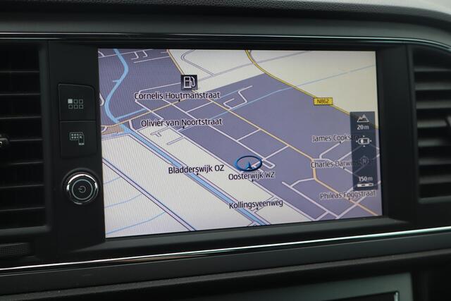 Seat LEON 1.4 EcoTSI Xcellence | CarPlay | Navigatie | Camera | Cruise control | Clima