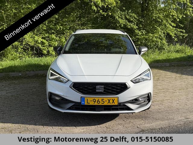 Seat LEON Sportstourer 1.5 eTSI FR Business Intense . NAVIGATIE . STOELVERWARMING . PARKEERSENSOREN VOOR & ACHTER .