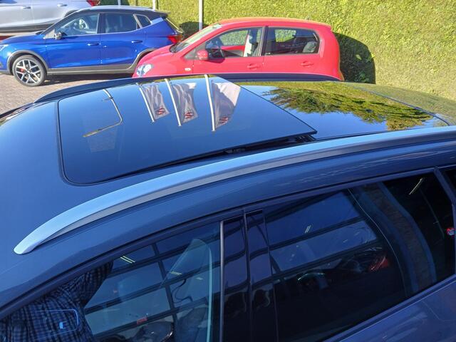 Seat LEON ST 1.4 TSI (150pk) FR + Panoramadak + alcantara bekled. + Beats audio + 18 inch etc.