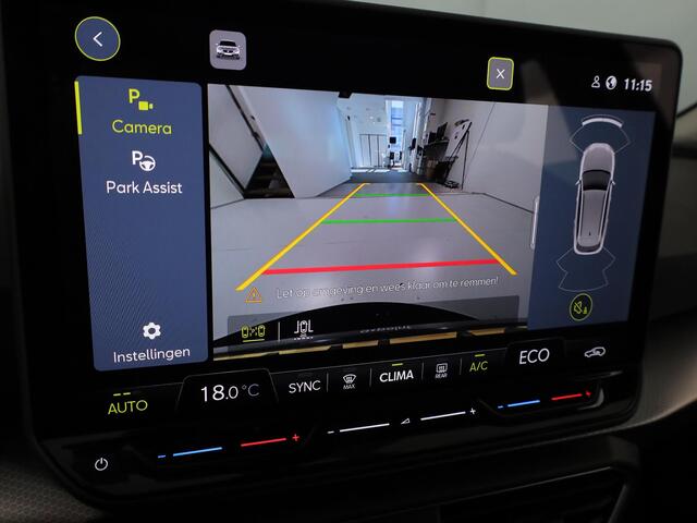 Seat LEON Sportstourer 1.5 TSI e-Hybrid Style Business Intense 204 pk Automaat | Verlengde garantie | Navigatie | Parkeersensoren (Park assist) | Achteruitrijcamera | Adaptieve cruise control |