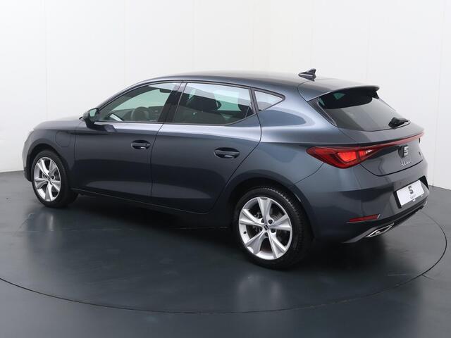 Seat LEON 1.5 TSI e-Hybrid FR PHEV First Edition | 204 PK | SoH 100% | Automaat | Dodehoek detectie | Adaptive cruise control | Apple Carplay/Android Auto |
