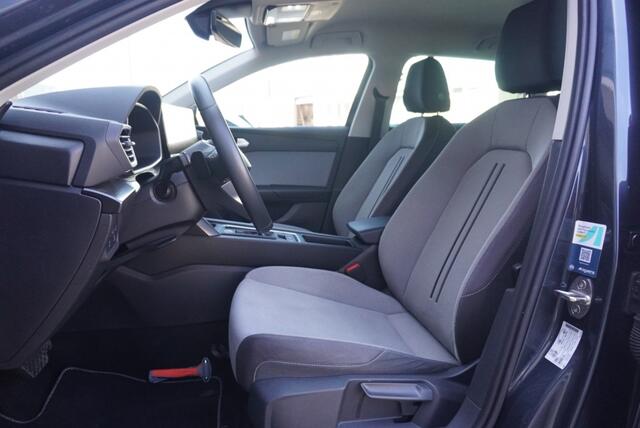 Seat LEON Sportstourer 1.0 eTSI Style BnsIn. Automaat | Camera | Rijklaar Prijs | CarPl