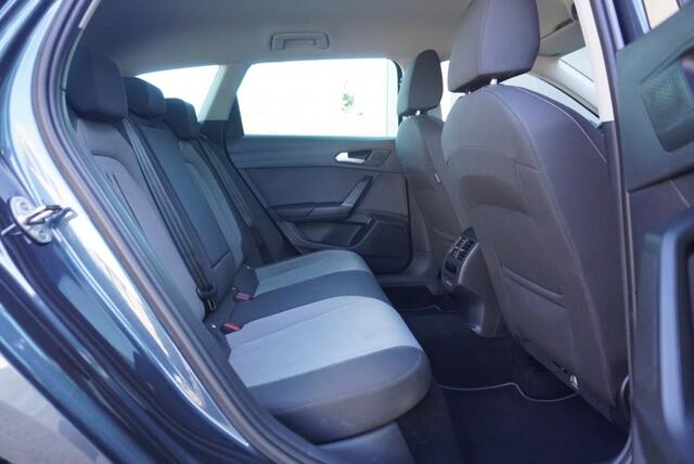 Seat LEON Sportstourer 1.0 eTSI Style BnsIn. Automaat | Camera | Rijklaar Prijs | CarPl