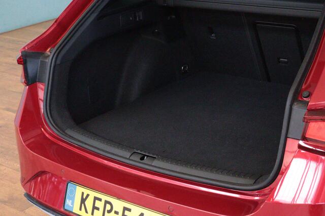 Seat LEON Sportstourer 1.4 TSI eHybrid PHEV FR Business Intense | NAVI / APPCONNECT | PDC V+A | STUUR / STOELVERW | ADAP CRUISE | LANE-ASSIST |