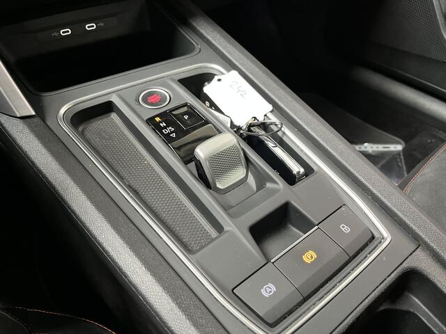 Seat LEON 1.4 TSI eHybrid PHEV FR / AUTOMAAT/ STUUR+STOELVERWARMING/ PARKEER SENSOREN/ MEMORY SEAT/ CRUISE CONTROL/ RIJ-MODI/ DIGITAL DASH/ NAVI/ DAB/ CLIMA/ LED/ 18'' LMV