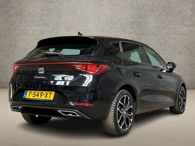 Seat LEON 1.4 TSI eHybrid PHEV FR 204Pk Automaat (APPLE CARPLAY, GROOT NAVI, STUUR/STOELVERWARMING, CAMERA, SPORTSTOELEN, ZWART HEMEL, GETINT GLAS, ADAPTIVE CRUISE, NIEUWE APK, NIEUWSTAAT)