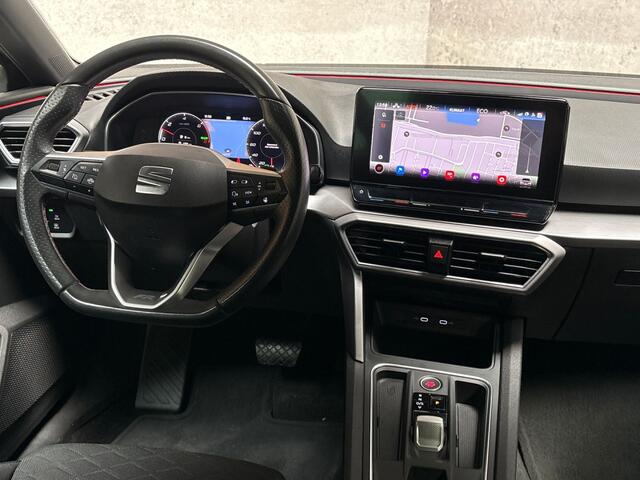 Seat LEON 1.4 TSI eHybrid PHEV FR 204Pk Automaat (APPLE CARPLAY, GROOT NAVI, STUUR/STOELVERWARMING, CAMERA, SPORTSTOELEN, ZWART HEMEL, GETINT GLAS, ADAPTIVE CRUISE, NIEUWE APK, NIEUWSTAAT)