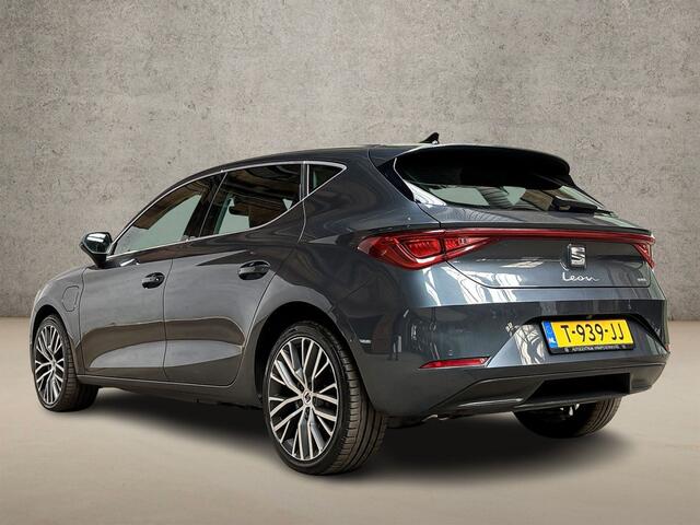 Seat LEON 1.4 TSI eHybrid PHEV FR Intense 204Pk Automaat (APPLE CARPLAY, GROOT NAVI, MEMORY SEAT, STUUR/STOELVERWARMING, CAMERA, GETINT GLAS, KEYLESS, NIEUWSTAAT)