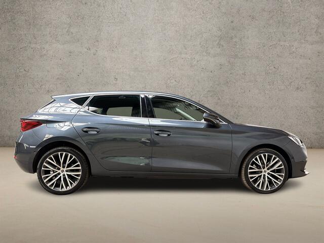 Seat LEON 1.4 TSI eHybrid PHEV FR Intense 204Pk Automaat (APPLE CARPLAY, GROOT NAVI, MEMORY SEAT, STUUR/STOELVERWARMING, CAMERA, GETINT GLAS, KEYLESS, NIEUWSTAAT)