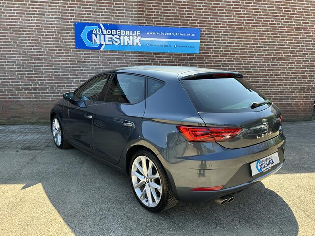 Seat LEON 1.5 TSI FR Carplay/PDC/ACC/Navi/Camera