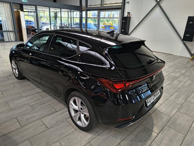 Seat LEON 1.5 TSI e-Hybrid 204 pk FR Business | Stoel- en stuurwiel verwarming | Adapt. Cruise | Camera | 1/2 leer | Fabrieksgarantie t/m 05-2029 |