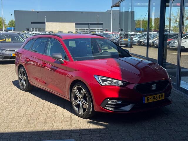 Seat LEON 1.5 TSI FR Business Intense - 1e eigenaar - camera - stoel/stuurverwarming